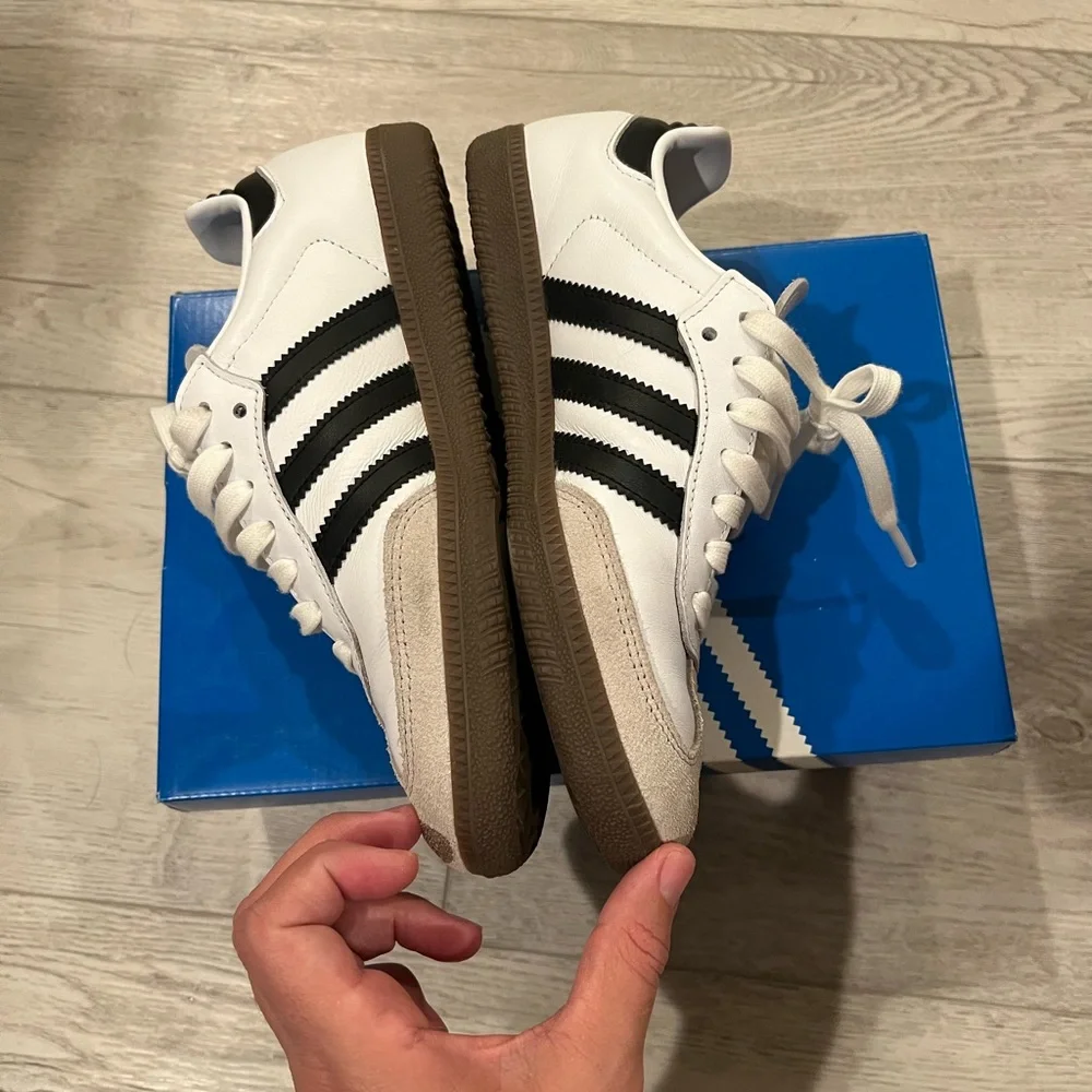 Adidas SAMBA OG Classic Black & White - Picture 1 of 9